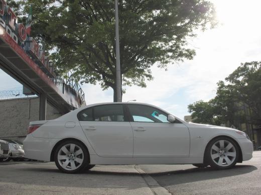 BMW 5 series 2005 photo 2