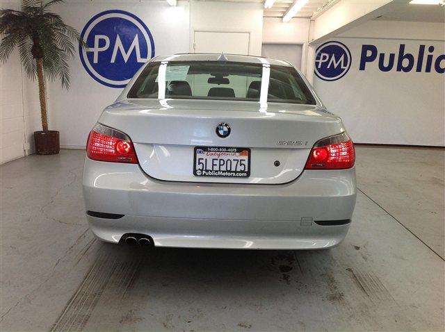 BMW 5 series 2005 photo 1