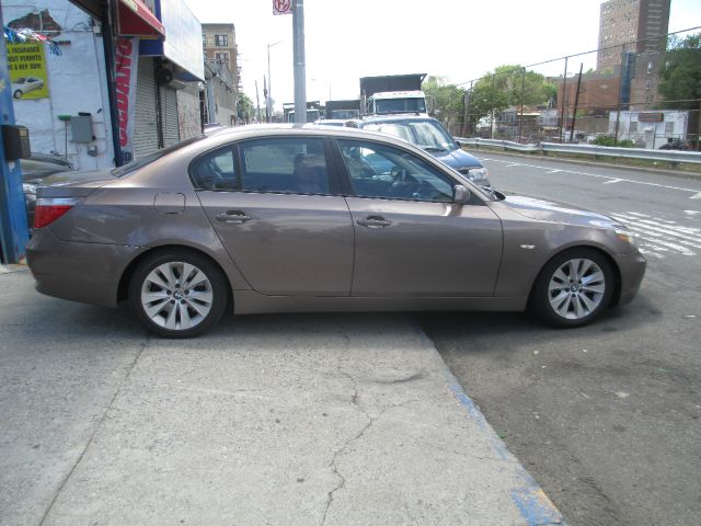 BMW 5 series QUAD CAB SLT Laramie Sedan