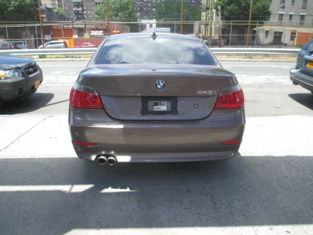 BMW 5 series 2005 photo 11