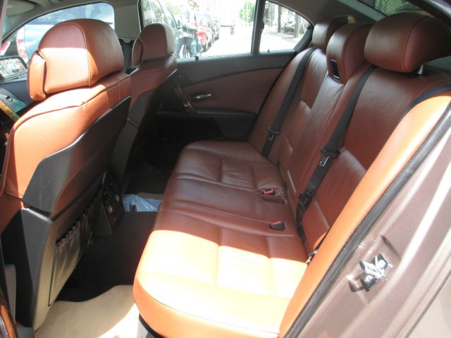 BMW 5 series 2005 photo 22