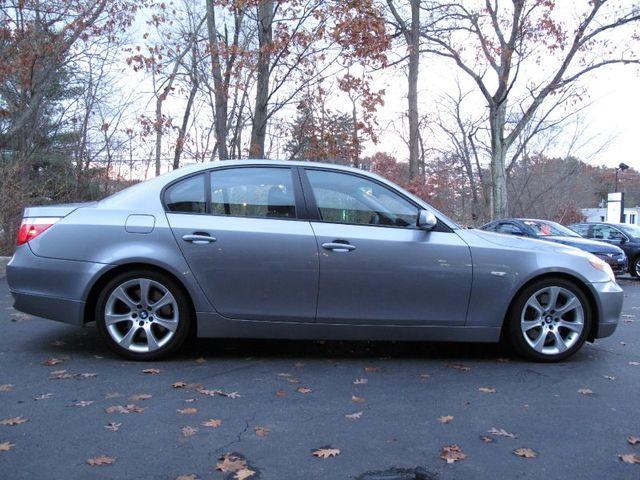 BMW 5 series 2005 photo 2
