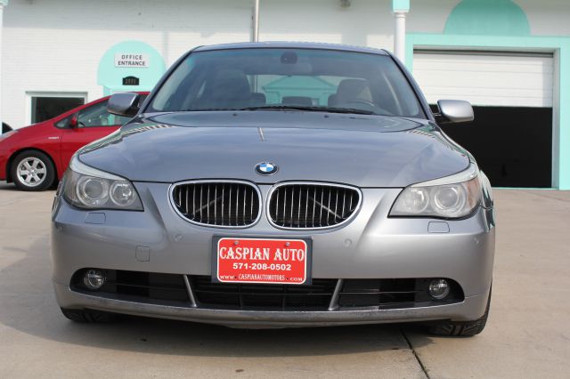 BMW 5 series 2005 photo 3