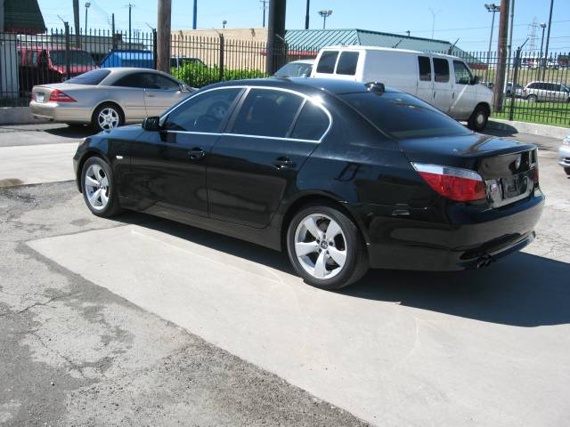 BMW 5 series I6 Turbo Sedan