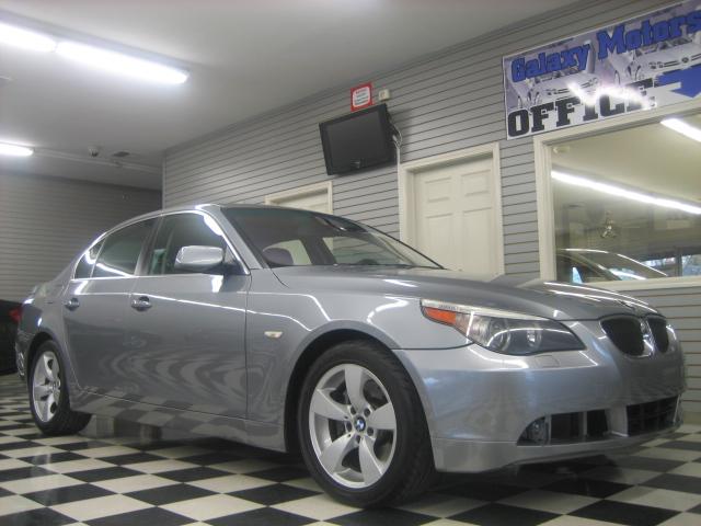 BMW 5 series Luxury Premier Sedan