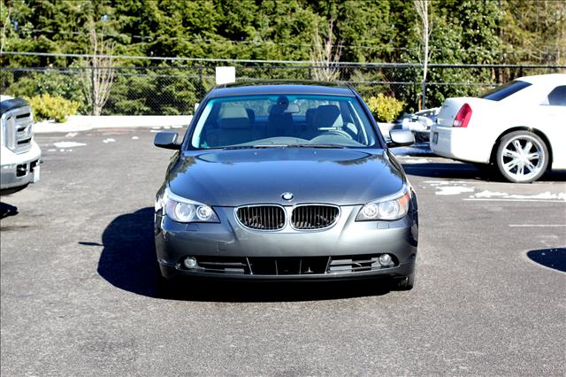 BMW 5 series 2005 photo 1