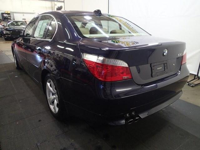 BMW 5 series 2006 photo 2