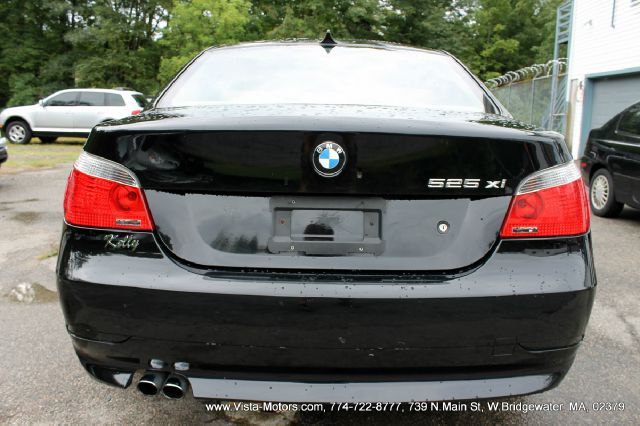 BMW 5 series Luxury Premier Sedan