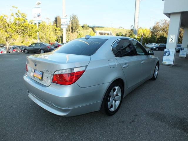 BMW 5 series 2006 photo 1