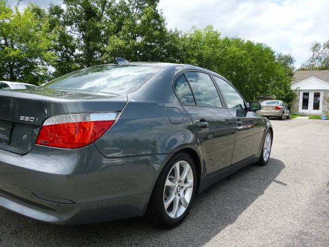 BMW 5 series 2006 photo 4