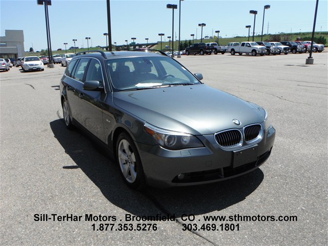 BMW 5 series 2006 photo 2