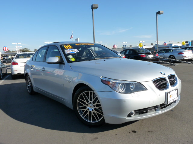 BMW 5 series 2006 photo 2