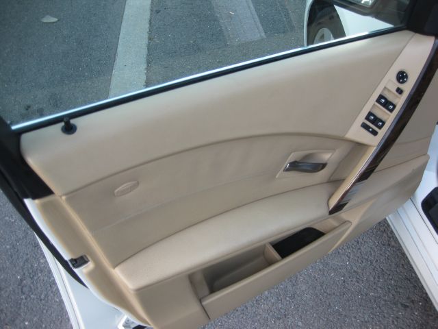 BMW 5 series 2006 photo 7
