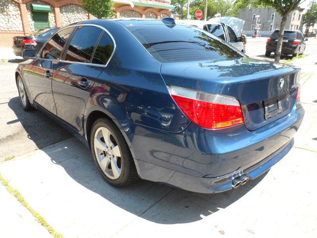 BMW 5 series 2006 photo 1