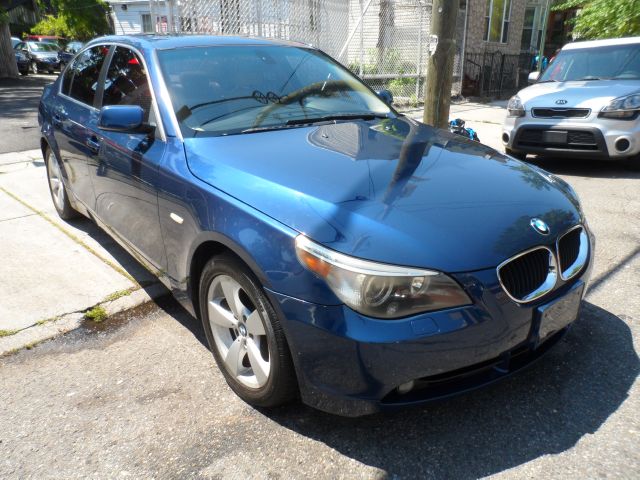 BMW 5 series 2006 photo 2