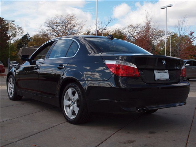 BMW 5 series 2006 photo 2