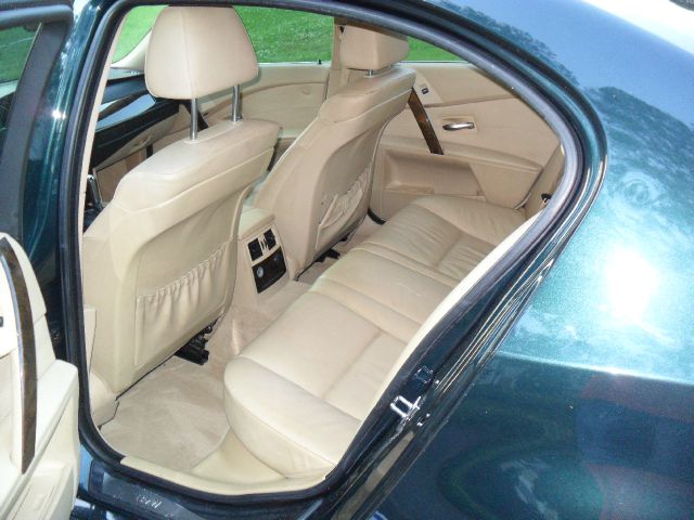 BMW 5 series 2006 photo 13