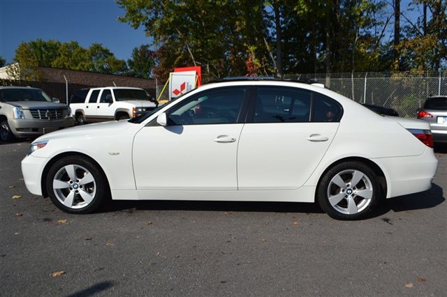 BMW 5 series 2006 photo 4