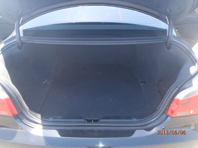 BMW 5 series 2006 photo 10