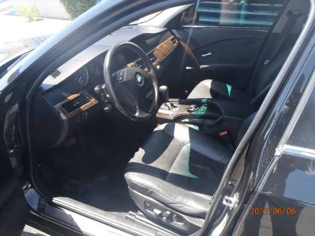 BMW 5 series 2006 photo 20