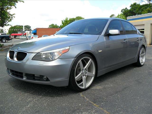 BMW 5 series 2006 photo 2