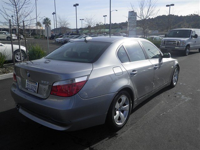 BMW 5 series 2006 photo 4