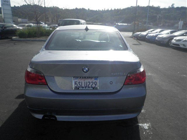 BMW 5 series 2006 photo 3