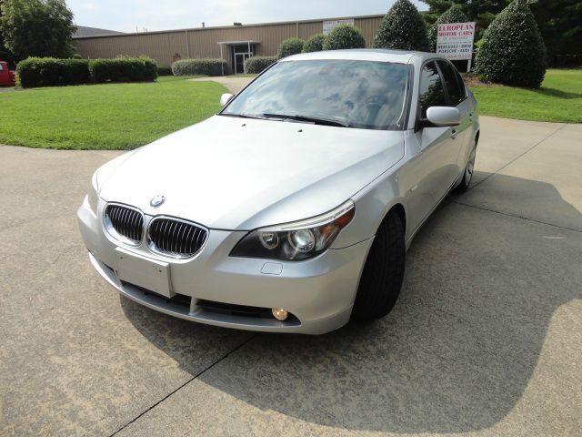 BMW 5 series Luxury Premier Sedan