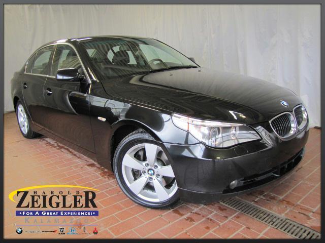 BMW 5 series Luxury Premier Sedan