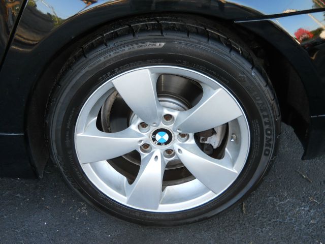 BMW 5 series 2007 photo 36