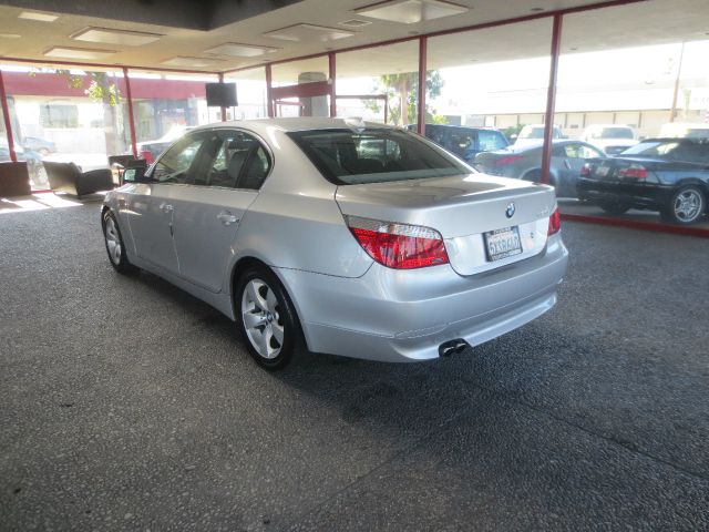 BMW 5 series 2007 photo 3