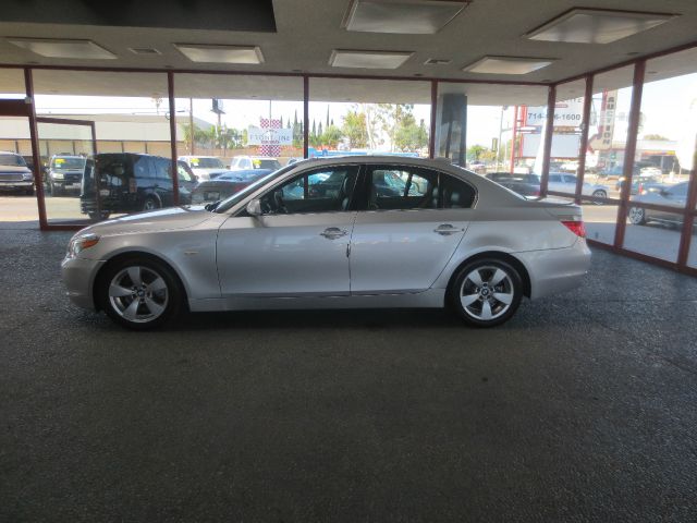 BMW 5 series 2007 photo 4