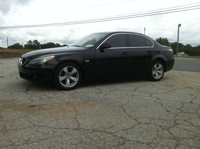 BMW 5 series 2007 photo 2
