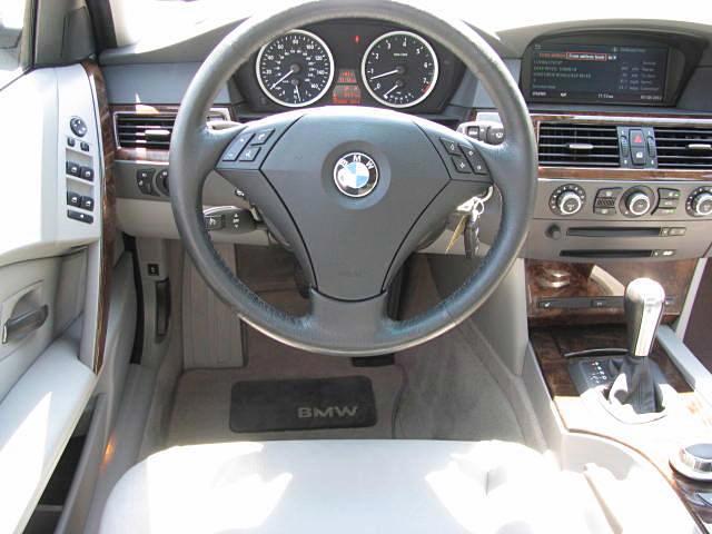 BMW 5 series 2007 photo 16
