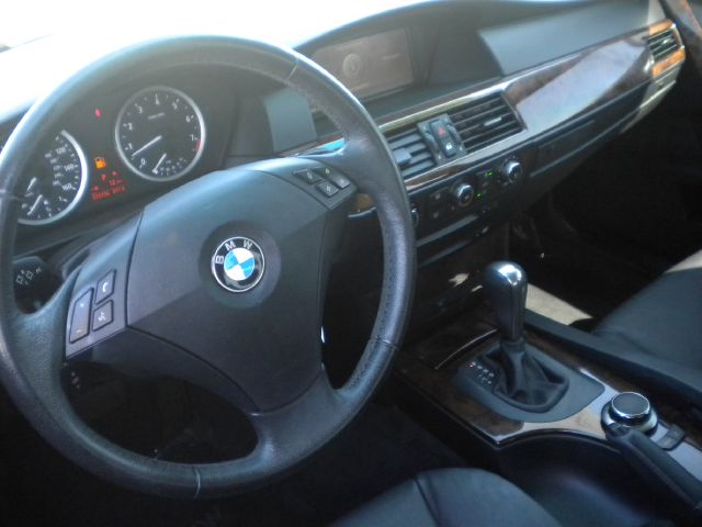 BMW 5 series 2007 photo 2