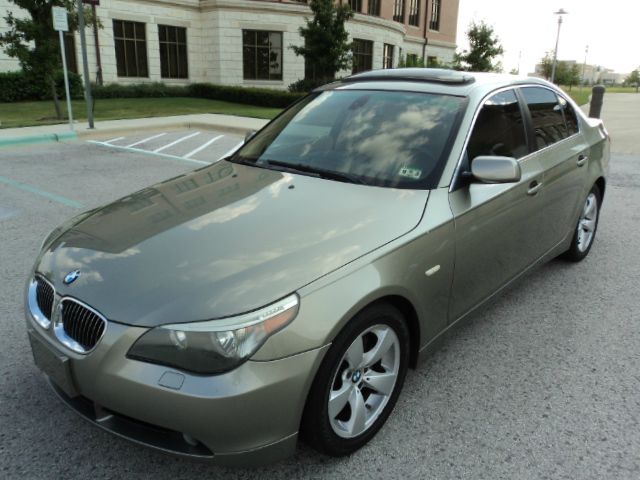 BMW 5 series 2007 photo 2