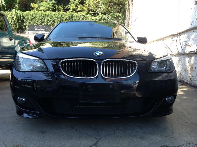 BMW 5 series 2008 photo 2