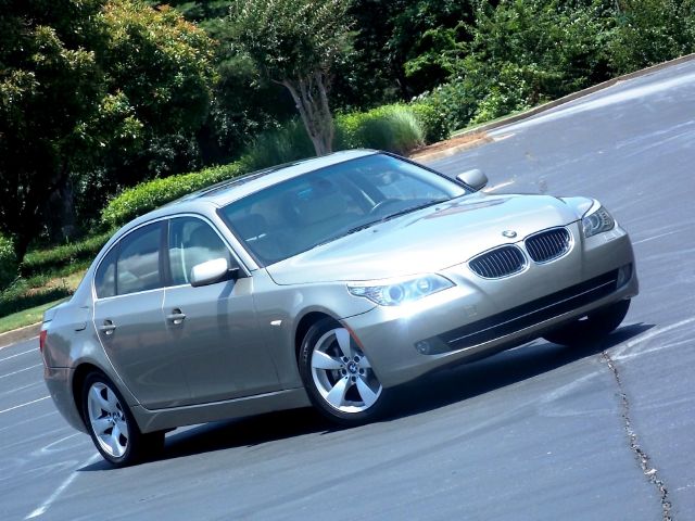 BMW 5 series 2008 photo 3