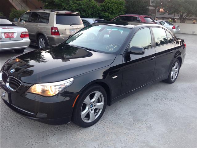 BMW 5 series 146 Cutaway Sedan