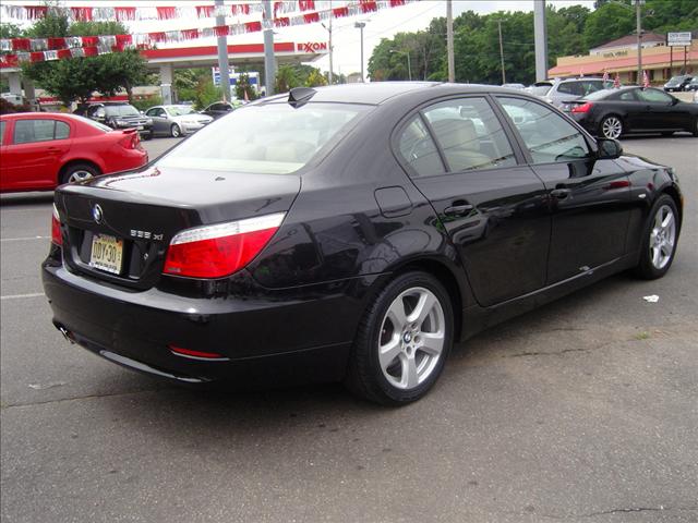 BMW 5 series 2008 photo 1