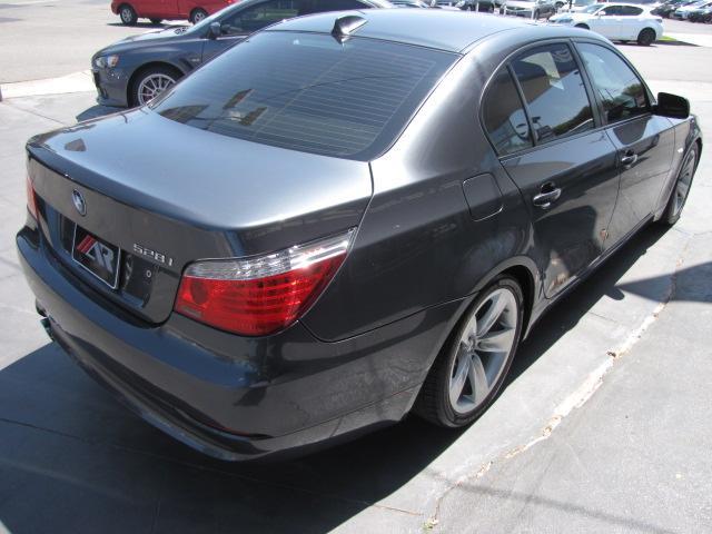 BMW 5 series 2008 photo 2