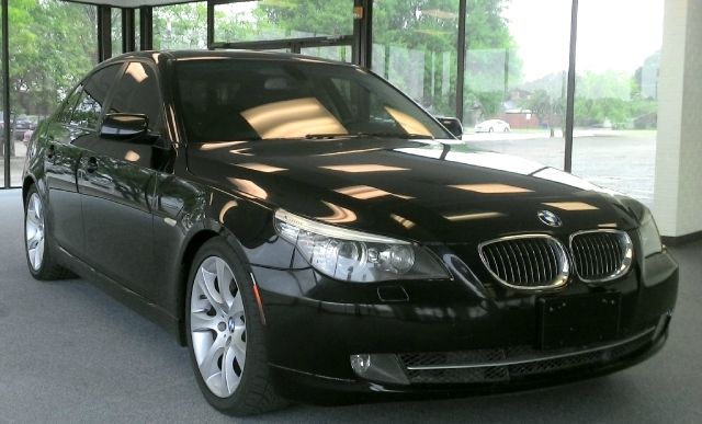 BMW 5 series 2008 photo 3