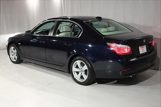 BMW 5 series 2008 photo 3