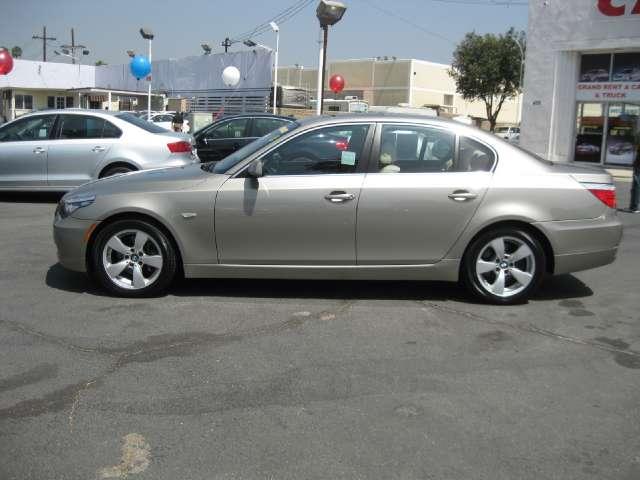 BMW 5 series 2008 photo 2