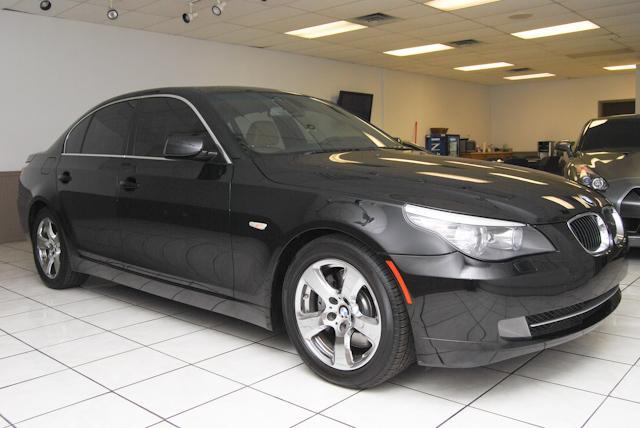 BMW 5 series 2008 photo 2
