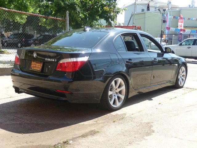 BMW 5 series 2008 photo 2