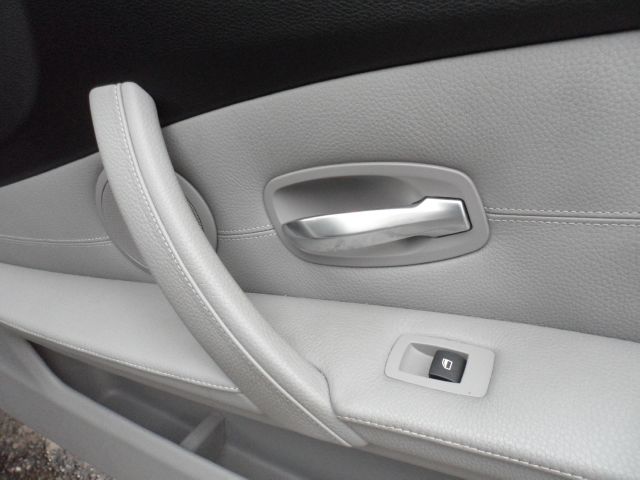 BMW 5 series 2008 photo 2