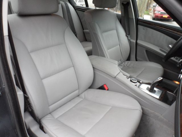 BMW 5 series 2008 photo 45