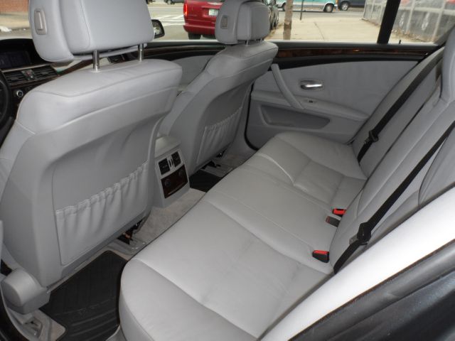 BMW 5 series 2008 photo 47
