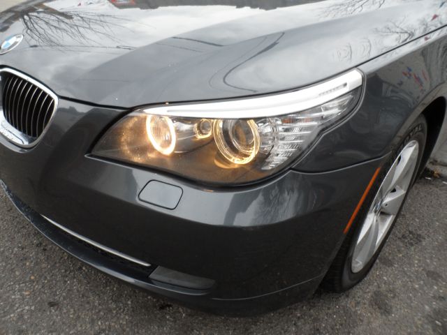 BMW 5 series 2008 photo 49